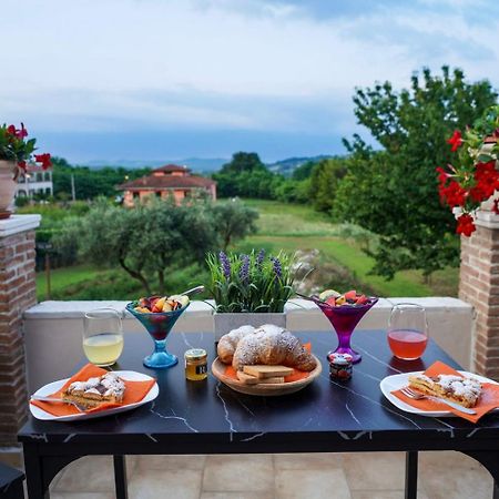 Villa Falcone Alvignano Esterno foto