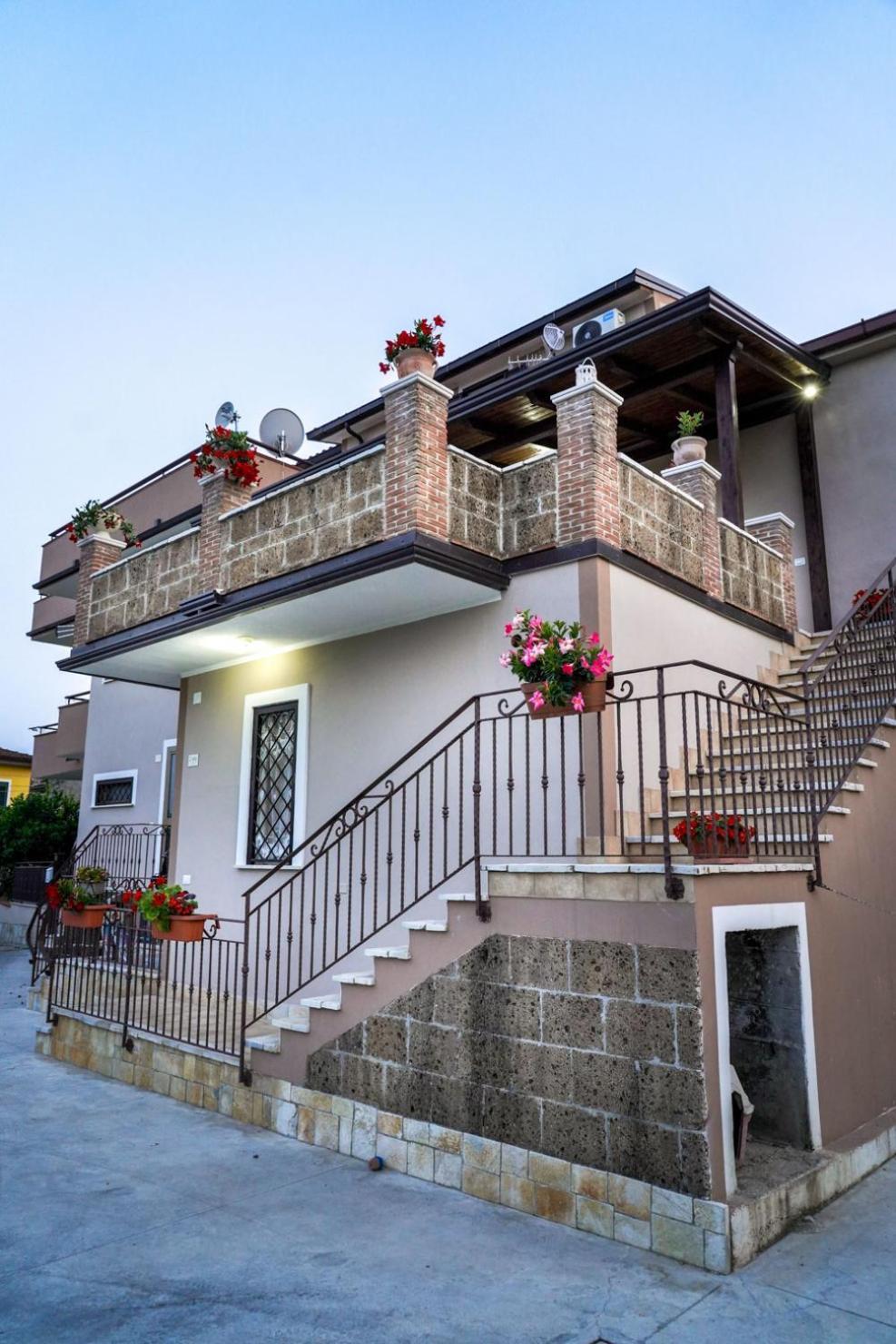 Villa Falcone Alvignano Esterno foto