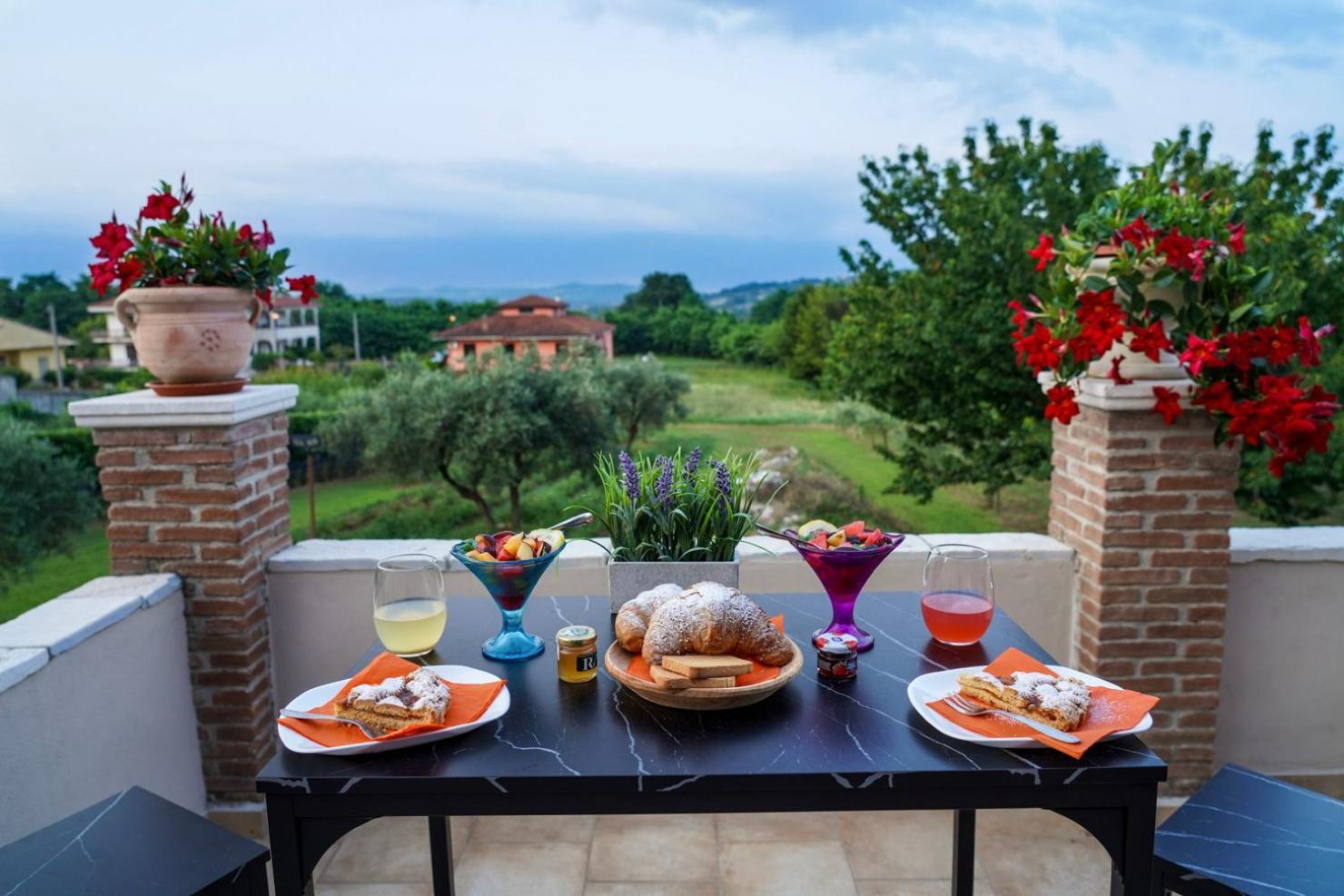 Villa Falcone Alvignano Esterno foto